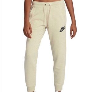 Nike joggers